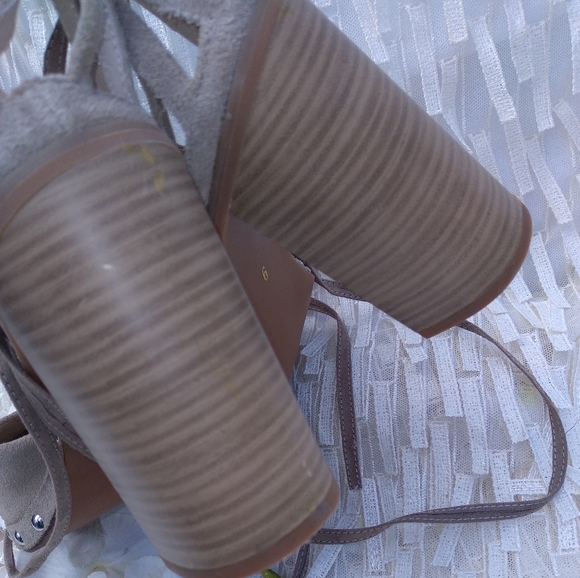 Seychelles 'Drift' Lace-up Pumps - Picture 5 of 8